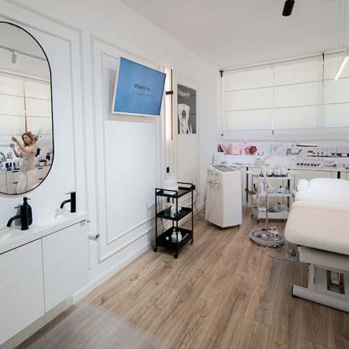 Skinverse-salon-de-infrumusetare-cosmetica-constanta-9